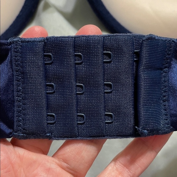 Victoria's Secret Very Sexy Push-Up Rhinestone Straps Midnight Blue Bra 36F (3D) - Picture 7 of 10